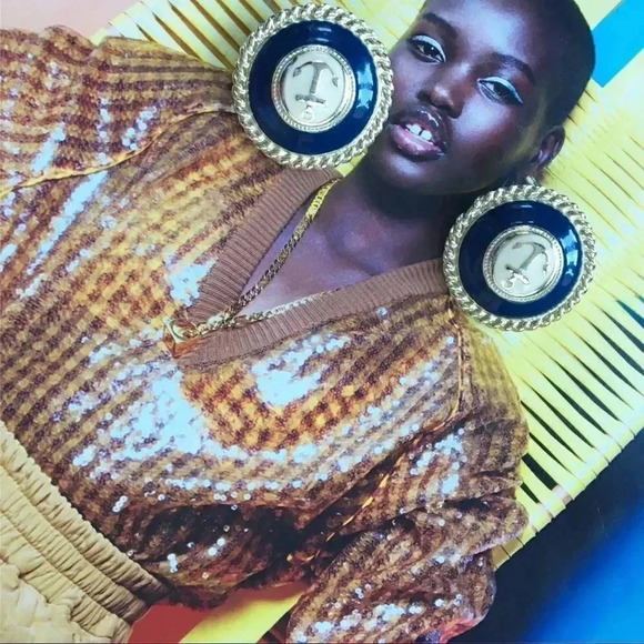 Vintage Clip On Navy Blue Gold Cream Earrings - Picture 6 of 6